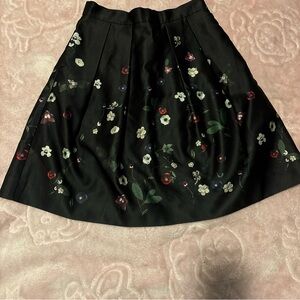 H&M, girls floral pleated black skirt size 4